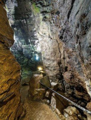 World Famous Blue John Cavern Derbyshire - Third Image