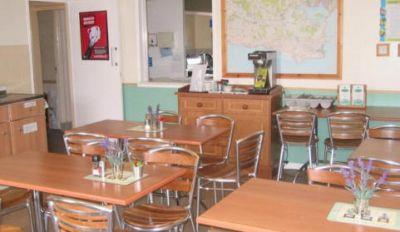 Accommodation YHA South West - Forth Image