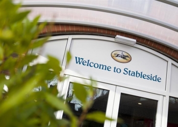2126-stableside-york-racecourse-3