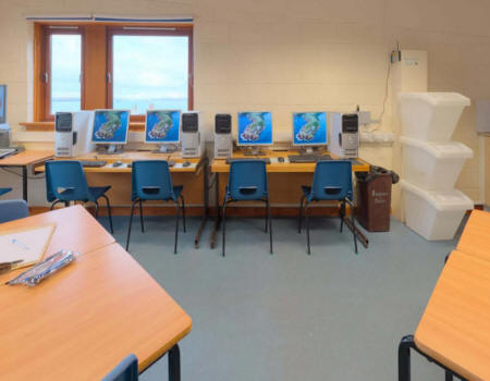 Dale Fort Outdoor Residential Centre Haverfordwest Pembrokeshire Field Studies Council - Forth Image