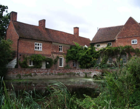 Flatford Mill Outdoor Residential Centre Colchester Field Studies Council - Third Image