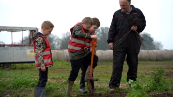 Lower Drayton Farm Park Learning Outdoor Education Staffordshire - Second Image