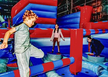 Jump Maniax Inflatable Park Preston Lancashire - Forth Image